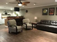 The Cottage on College Street Hotels in Brandon