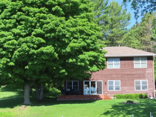 Ideal Summer Getaway! Two-story lake home on Rush Lake near Rush City/Cambridge