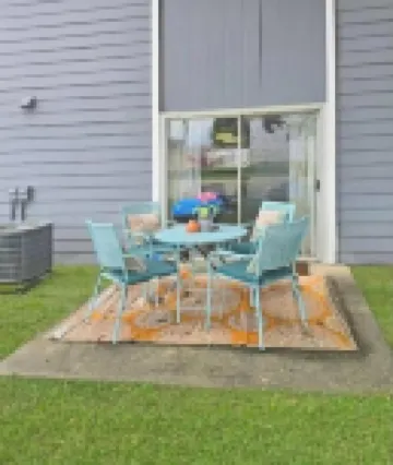 Best Location in Biloxi!  Walk to the Beach!