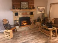 Lovely location close to the lake and downtown Lake CIty & Several beaches.