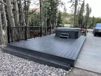 Chalet Black: Modern Ski Resort Haven in Wooded Paradise! 4 queen beds