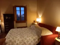 country house with garden ,pool,children's play area ,Tuscany,15 from Florence Hotel in zona Il piazzone