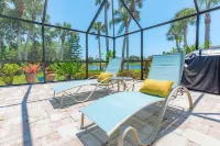 Nature's Splendor! Lovely Setting.