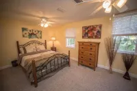 Downtown Cozy Cottage