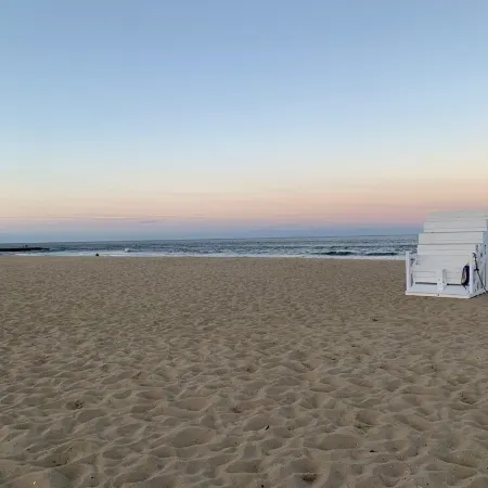 Belmar Shore House by the Sea! 1.5 Blocks to Beach with 6 Badges & Parking
