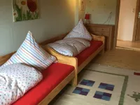 Ferienwohnung Immergrün Hotels in Görisried