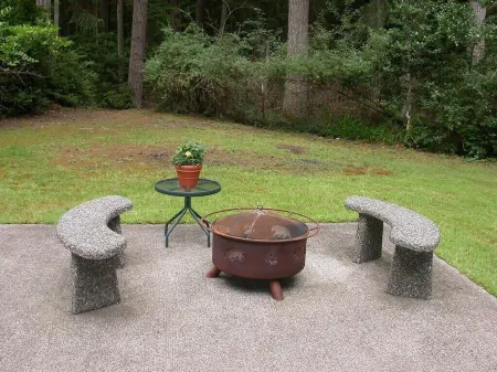 Log Cabin on 6 beautiful acres.