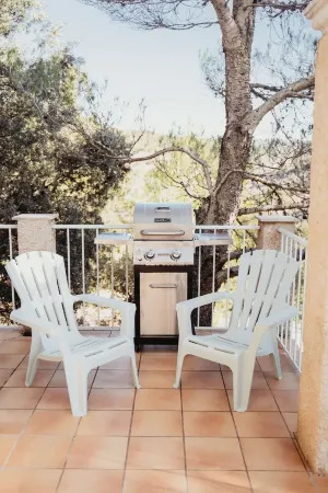 Lac Esparron de Verdon Villa with stunning views and private access to the lake