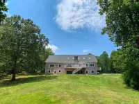 Large RENOVATED 6 bedroom 5 bath private home with LOTS of space!