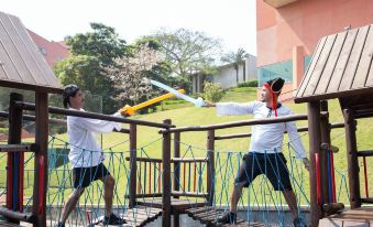 Almenat Embu Das Artes, Tapestry Collection by Hilton