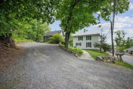 Historic Bluemont Village Home