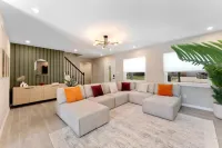 -NEW- Relaxing & Fun Escape in Perfect Location w/ Firepit, Mini Golf, & Pool