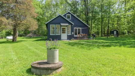 Whimsical Woodland Cottage in Stone Ridge NY