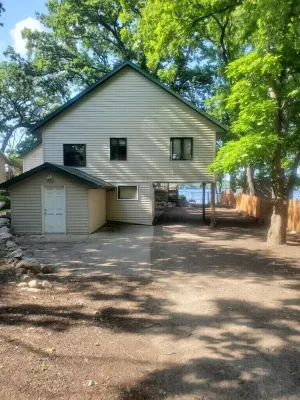 Premiere Host Adds Guest House Lk. Tetonka! It's Beautiful! 20 min from 35W.