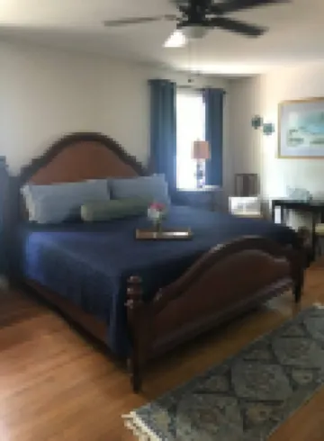 Spacious Low-Country Home Nestled In The Heart Of Murrells Inlet, South Carolina