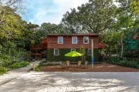 ShadyShack Duplex Ground Floor 1 Block @ Beach on Tidal Creek 3BR 1 Ba sleep 6