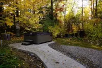 Woodlands Retreat