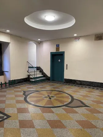 Long-Term, 2-Bedroom Apartment in the Bronx, Near Yankee Stadium & Pet-Friendly. Отели рядом с достопримечательностью «Манхэттенский колледж»