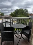 Modern minimalistic 3 bdr Apt Townhouse Отели в г. 