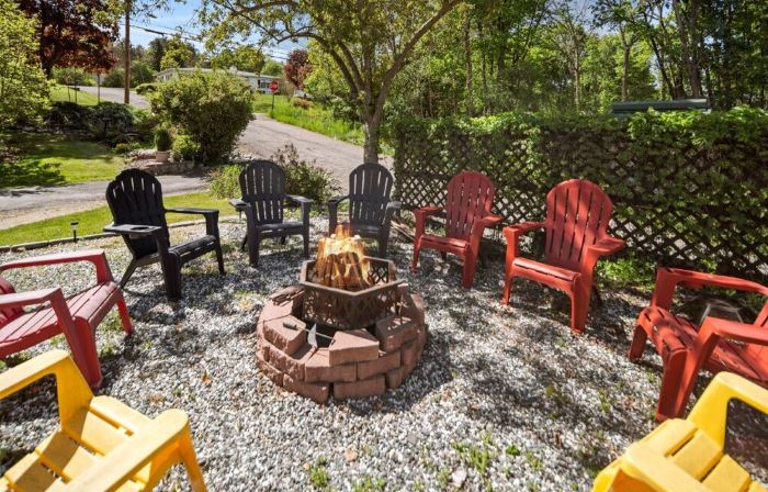★Lake Views ★ Hot tub ★ King Beds ★ Mins to All