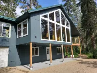 Mountain Retreat, Spacious Cabin on 2.5 acres, firepit and trails - 2-stjärniga