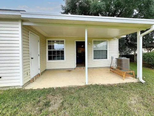 2 BR Cozy home close to NAS, West Pensacola & Perdido Key