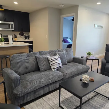 Cozy 3-bedroom Condo at Stadium Place
