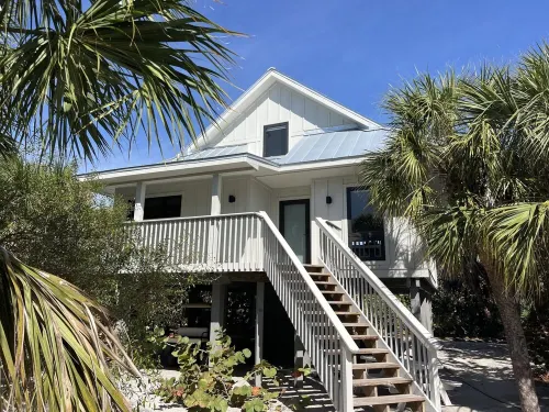 Pools, Kayaks, Tennis, Golf Cart & Both Island Clubs Included w/Boat Dock Option