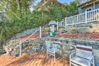 Lakeview Cozy Home - 2-Bedroom Cottage in Hopatcong, NJ