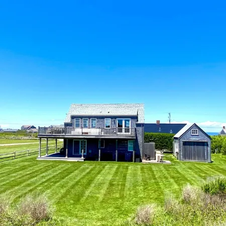 Luxury Dreamy Madaket Destination - Beachside, Ocean Views & Lifelong Memories