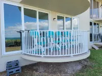 Beautiful ocean view and on the beach. Hotels in Indian Harbour Beach