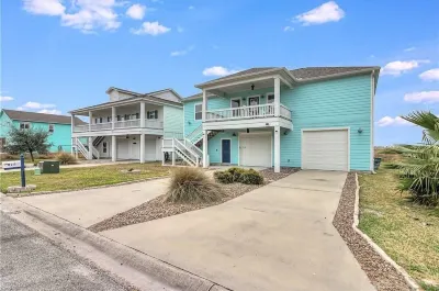 Escape to Isla Blanca - The Ultimate Coastal Retreat in Rockport at Bahia Bay.