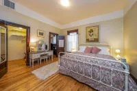 Beautifully furnished historic home with heated pool close to Downtown Tucson.