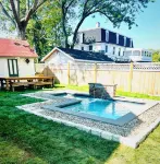 Last Min Discount Now Until Labor Day. Amazing Location. Jackson St with Pool.