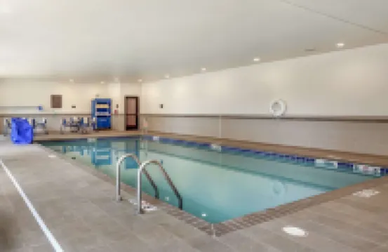 Comfort Inn & Suites Avera Southwest