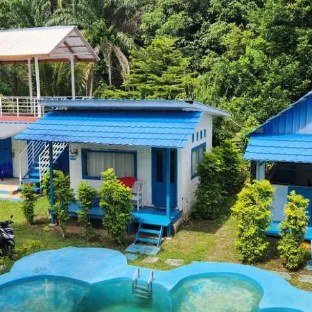 Tanjung Tinggi Cottage