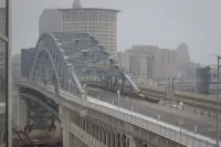 Boathouse Suite - CLE Flats River - Free Parking - 24/7 Gym