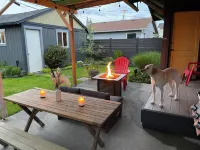 Cozy 1920's Bungalow in Tacoma with Sauna, Wood Fireplace, Chef's Kitchen