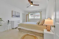 Luxury Waterfront house/ Heated pool in paradise Các khách sạn ở Bãi biển Pompano