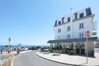 Beau Rivage Hôtel-Restaurant فنادق في Saint-Aubin-sur-Mer