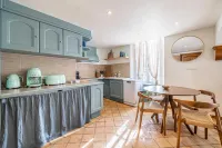 Charming Apartment Heart of Suquet Neighborhood
