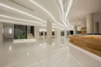 黃金海岸酒店和平房 - 全包