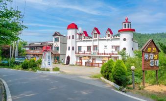 Windmill and Light House Pension