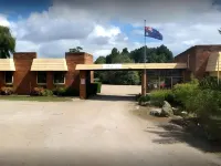 Toora Lodge Motel Hotels in Foster