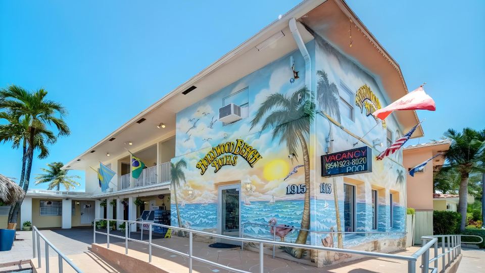 Silver Spray Motel