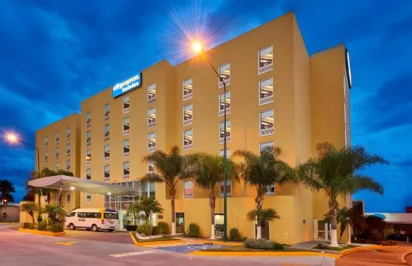 伊拉普阿託城市快捷酒店