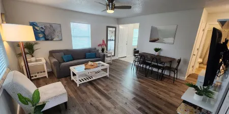 #1 Vacation near Mineral Springs