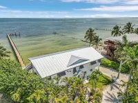 Oceanfront Multi-Family Retreat // 4 Bed, 4.5 Bath // 2 Fully Equipped Kitchens!