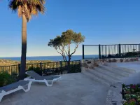 Small but nice - panoramic sea view - Magnifique! Hotels in Roquebrune-sur Argens