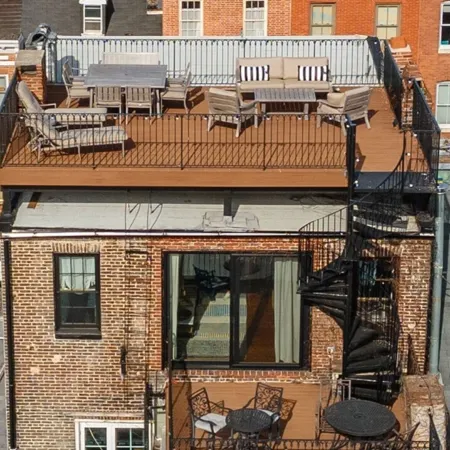 Step into History: Charming Fells Point Retreat